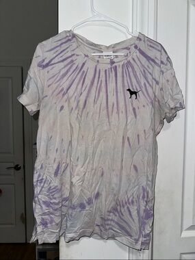 PINK Victoria's Secret Light Purple Tie-Dye Short Sleeve Tee